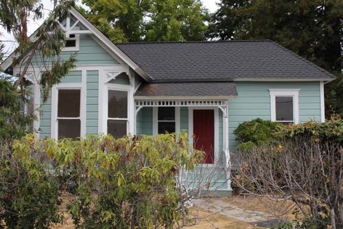212 Fern St, Santa Cruz, CA, 95060-2120 | Card Image