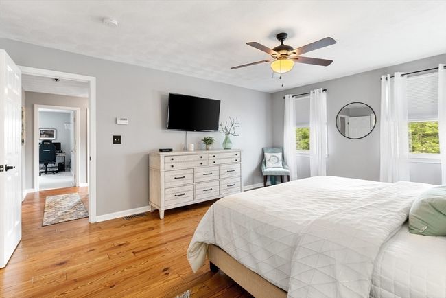 5 Memory Ln, House other with 3 bedrooms, 3 bathrooms and 3 parking in Wakefield MA | Image 20