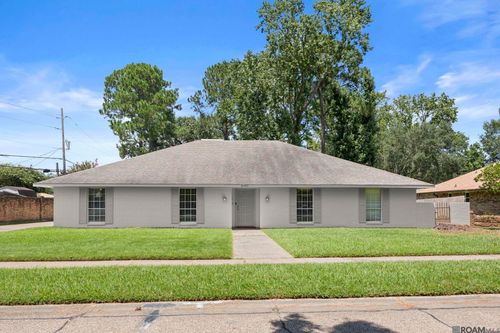 8437 Lasalle Ave, Baton Rouge, LA, 70806-8426 | Card Image