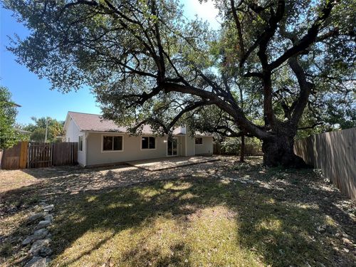 11510 Powder Mill Trl, Austin, TX, 78750-1008 | Card Image