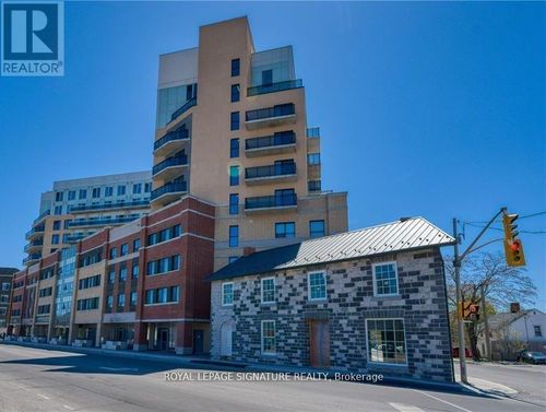 909-652 Princess St, Kingston, ON, K7L1E5 | Card Image