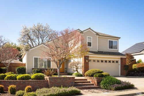 635 Daffodil Drive, Benicia, CA, 94510 | Card Image