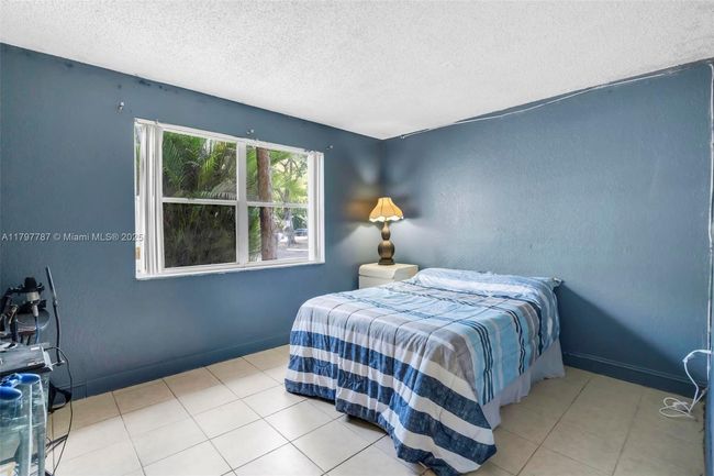 APT-115 - 4235 N University Dr, Condo with 2 bedrooms, 2 bathrooms and null parking in Sunrise FL | Image 8