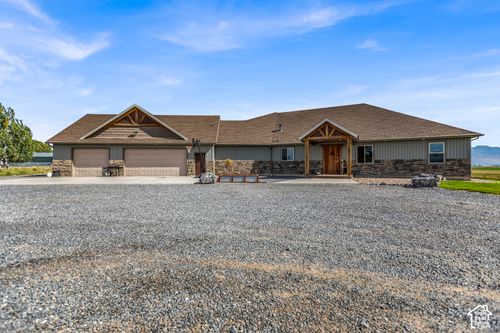 1229 W 4800 S, Preston, ID, 83263-5684 | Card Image