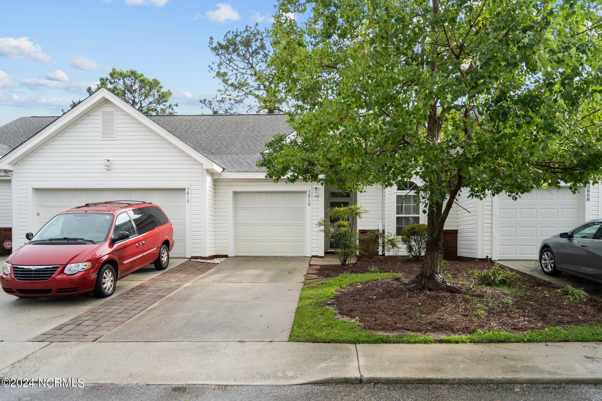 Mayfield Ct, Wilmington, NC 28412