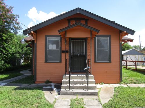 638 Canton, San Antonio, TX, 78202-3105 | Card Image