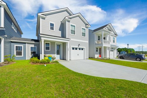 302 Chapman Cir, Goose Creek, SC, 29445-3690 | Card Image