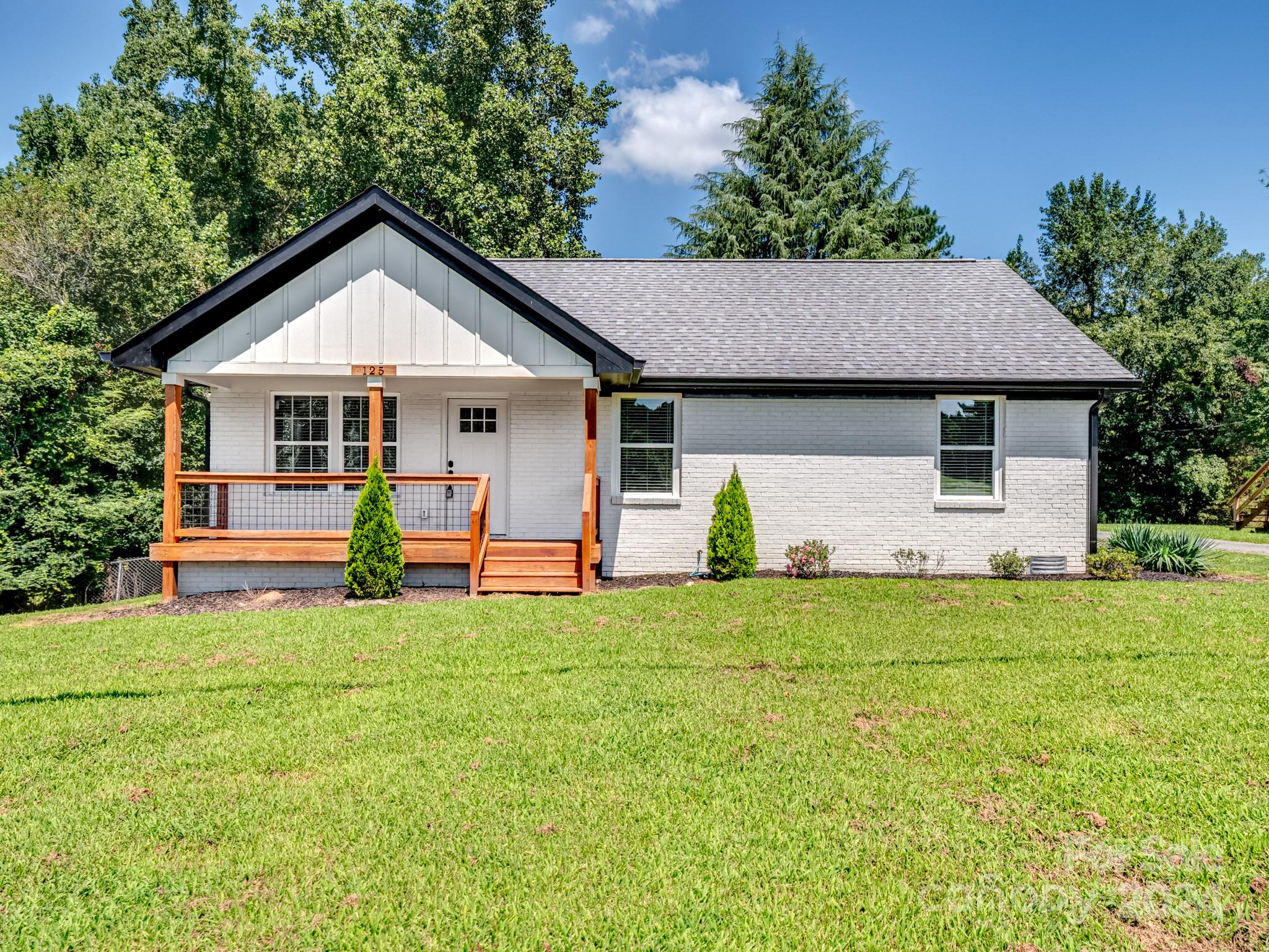 Lake Shore Dr, Norwood, NC 28128