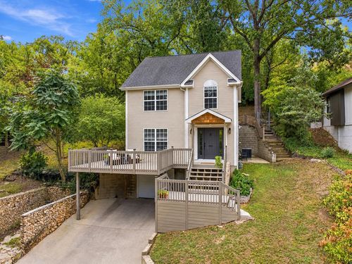 822 Endicott St, Chattanooga, TN, 37405-2923 | Card Image