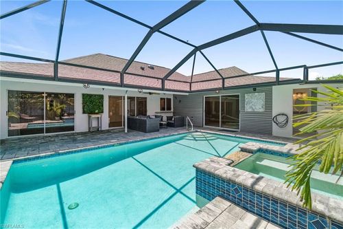 4201 29th Pl, NAPLES, FL, 34116-8303 | Card Image