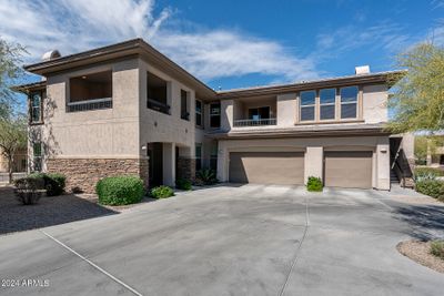 2044 - 33575 N Dove Lakes Drive, Condo with 2 bedrooms, 2 bathrooms and null parking in Cave Creek AZ | Image 2