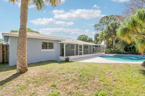 2145 5th St, Vero Beach, FL, 32962-2129 | Card Image