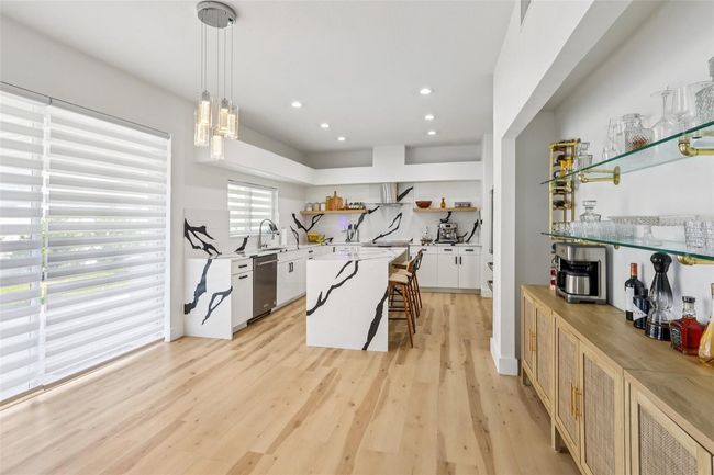 Breakfast Nook & Drybar | Image 17