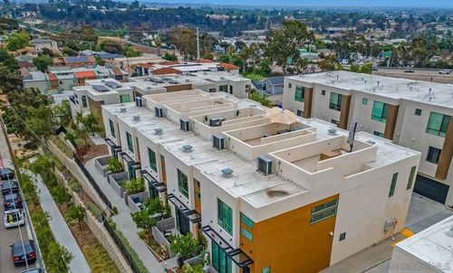 unit-8-1055 32nd St, San Diego, CA, 92102-3350 | Card Image