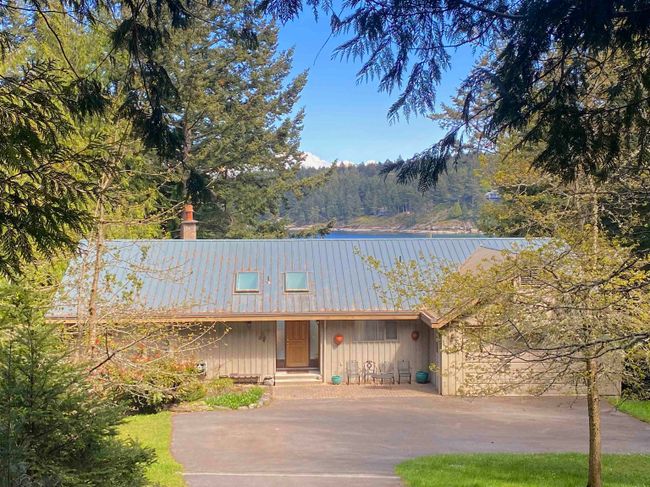 229 Mary Ann Point, House other with 4 bedrooms, 3 bathrooms and null parking in Galiano Island BC | Image 4