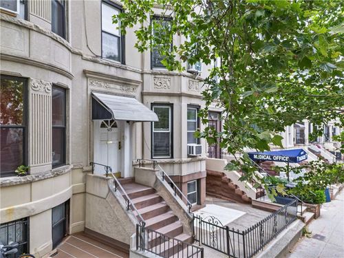 429 74th St, Brooklyn, NY, 11209-2601 | Card Image