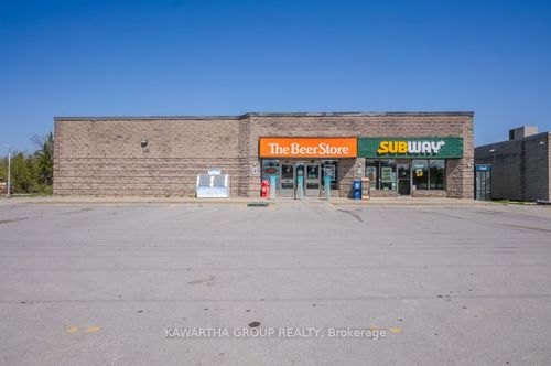 6716 35 Highway N, Kawartha Lakes, ON, K0M1K0 | Card Image