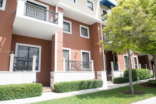 apt-105-8395 Sw 73rd Ave, Miami, FL, 33143-7526 | Card Image