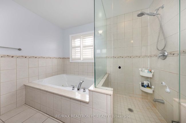 19 Wadena Crt, House other with 8 bedrooms, 7 bathrooms and 4 parking in Scarborough ON | Image 21