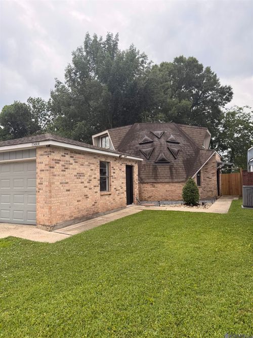 15444 Summerwood Ave, Baton Rouge, LA, 70817 | Card Image