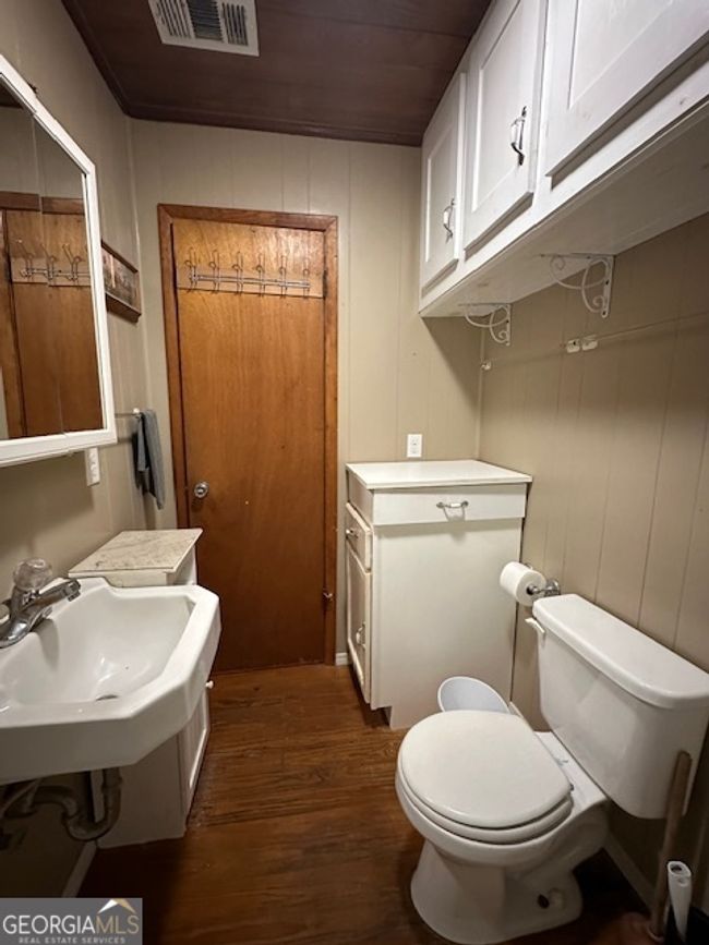 1546 N Highway 19, House other with 2 bedrooms, 1 bathrooms and 1 parking in Glenwood GA | Image 20