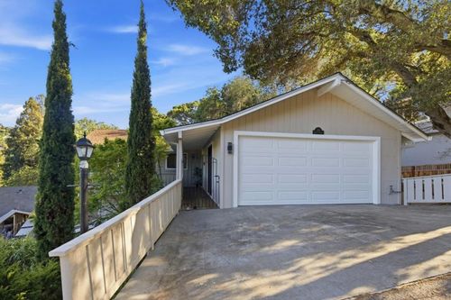 135 Dolton Ave, San Carlos, CA, 94070 | Card Image