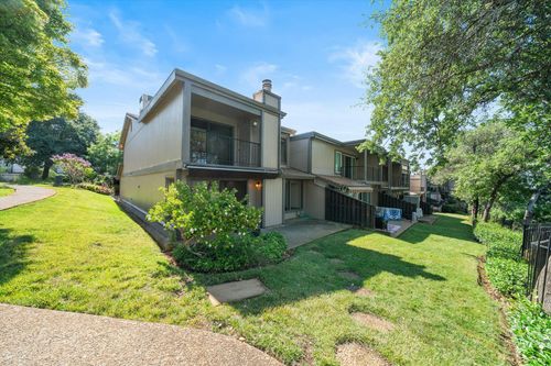 1954 Bechelli Ln, Redding, CA, 96002-0138 | Card Image