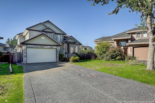 15648 83a Ave, Surrey, BC, V4N0S4 | Card Image