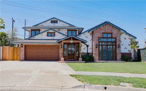 8679 El Costa Cir, Fountain Valley, CA, 92708-5009 | Card Image