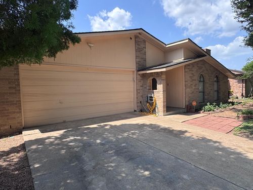 15602 Camino Del Sol Dr, Houston, TX, 77083-4003 | Card Image