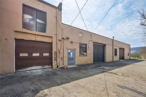 3 Chestnut St, Suffern, NY, 10901-5475 | Card Image