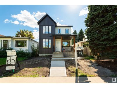 10721 73 Ave Nw, House other with 5 bedrooms, 4 bathrooms and 2 parking in Edmonton AB | Image 2