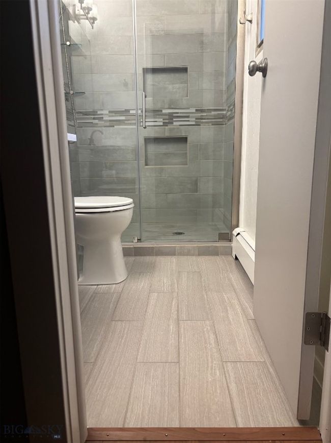 Master bathroom | Image 14