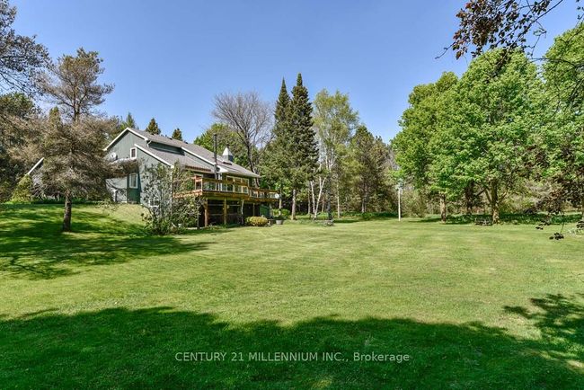 248504 5 Sideroad, House other with 3 bedrooms, 3 bathrooms and 18 parking in Mono ON | Image 6