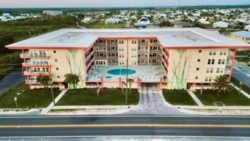 200-800 Highway 98, Mexico Beach, FL, 32456-7028 | Card Image