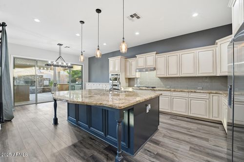 3941 E Nolan Dr, Chandler, AZ, 85249-6085 | Card Image