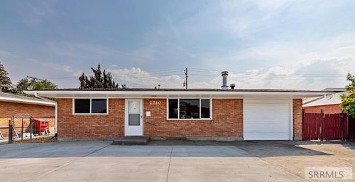 2710 E 17th St, Ammon, ID, 83406-6669 | Card Image