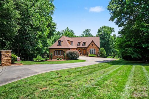 401 Yorkfield, Shelby, NC, 28150-4582 | Card Image