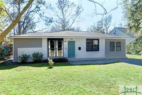 2033 E 41st St, Savannah, GA, 31404-3703 | Card Image
