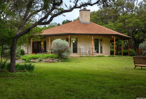 7965 Garden North Dr, San Antonio, TX, 78266-2720 | Card Image