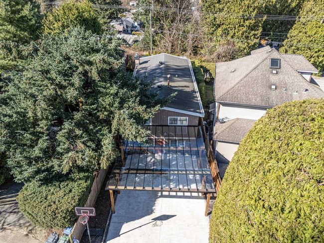 1912 Mary Hill Road, House other with 5 bedrooms, 3 bathrooms and 4 parking in Port Coquitlam BC | Image 3