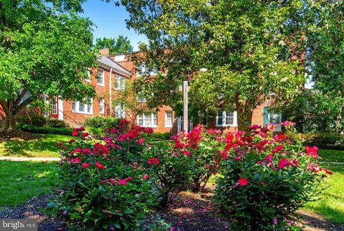 532-1811 Key Blvd, ARLINGTON, VA, 22201-3268 | Card Image