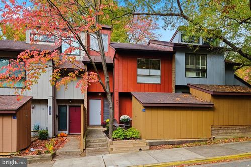 11933 Escalante Ct, RESTON, VA, 20191-1843 | Card Image