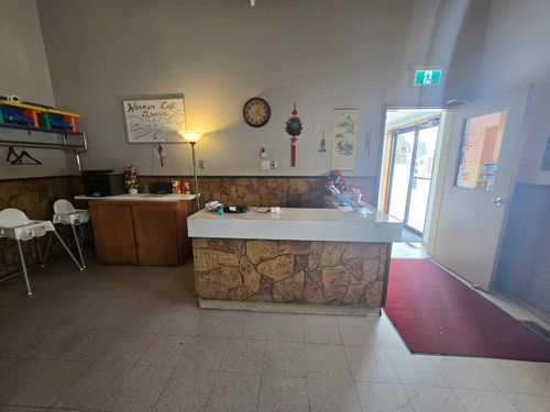 {{alt}} | Card Image