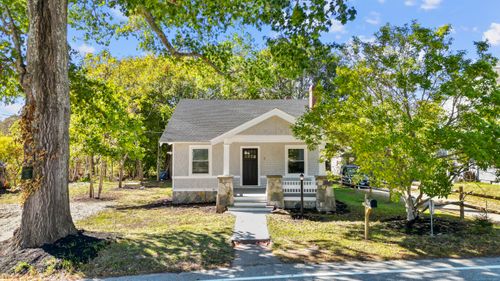 7 Devotion Rd, Scotland, CT, 06264 | Card Image