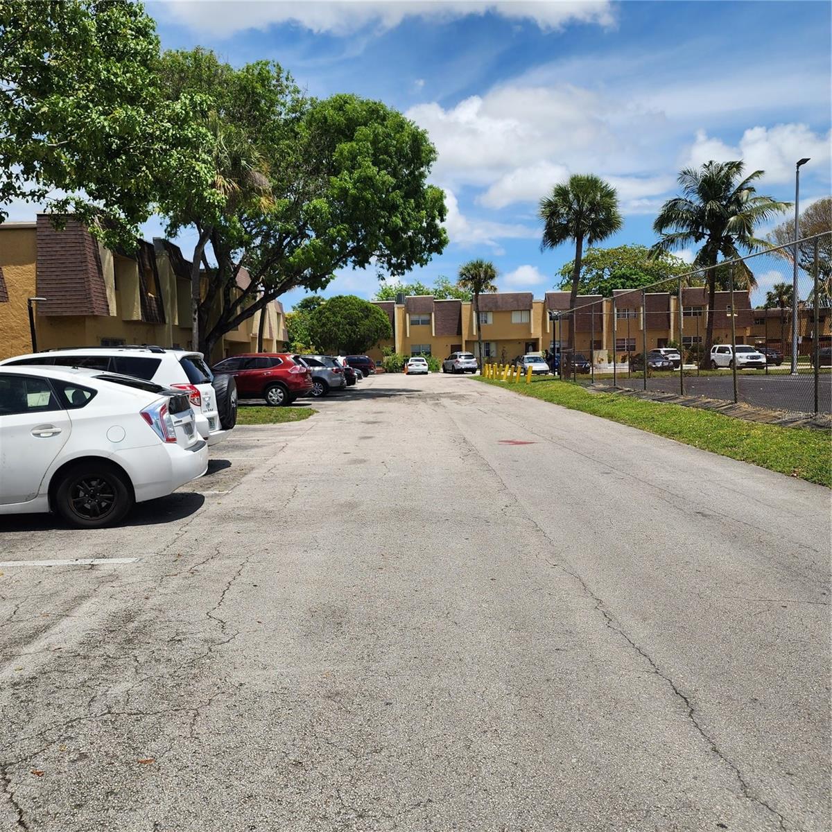 Residential in LAUDERHILL 5