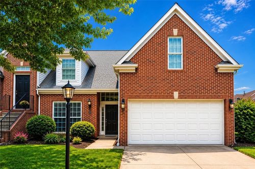 819 Strasburg Dr, Mars, PA, 16046-2386 | Card Image