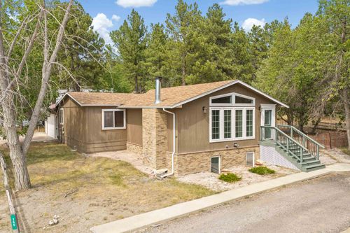 745 Salem Ave, Newcastle, WY, 82701-2911 | Card Image