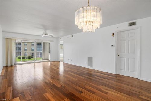 201b-9650 Victoria Ln, NAPLES, FL, 34109 | Card Image
