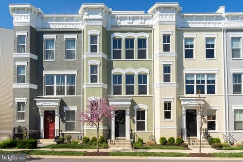 961 Holden Rd, FREDERICK, MD, 21701-3426 | Card Image